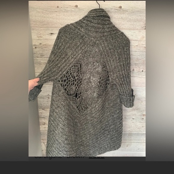 BCBG cardigan L - Picture 2 of 7